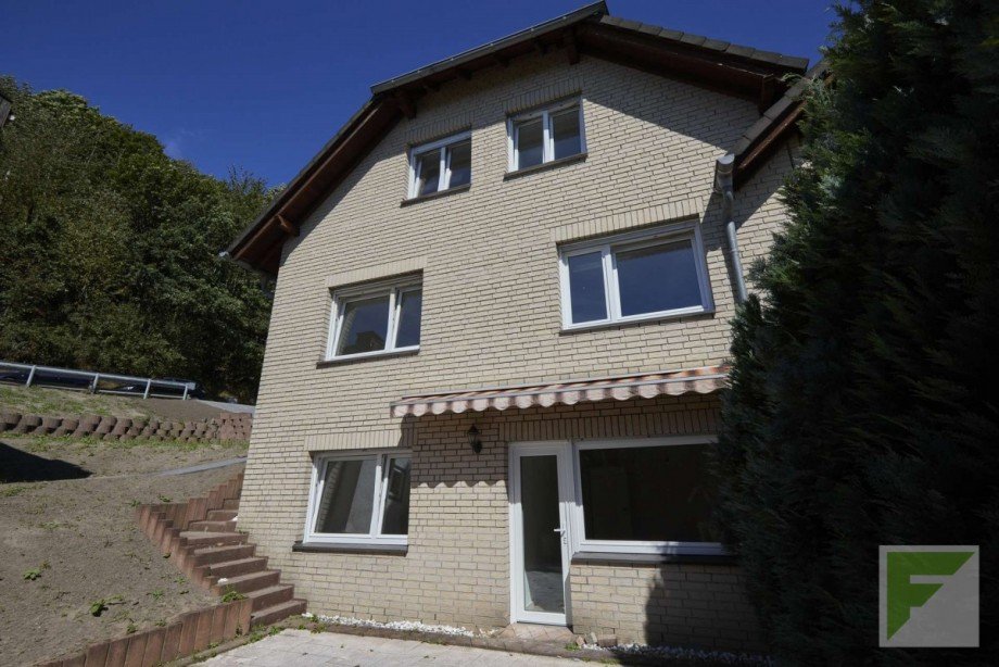 Au�enaufnahme Mehrfamilienhaus Meschede