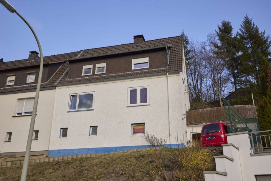 Au�enansicht Zweifamilienhaus Meschede