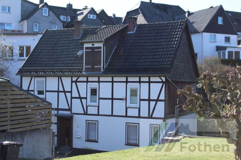 Vorderseite Einfamilienhaus Meschede-Freienohl