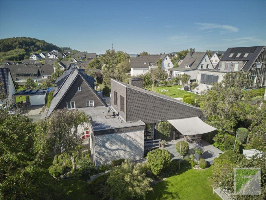 Au�enaufnahme Mehrfamilienhaus Meschede