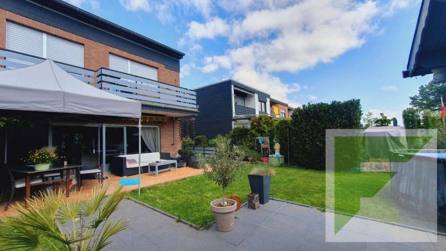 Au�enaufnahme Doppelhaush�lfte Pulheim