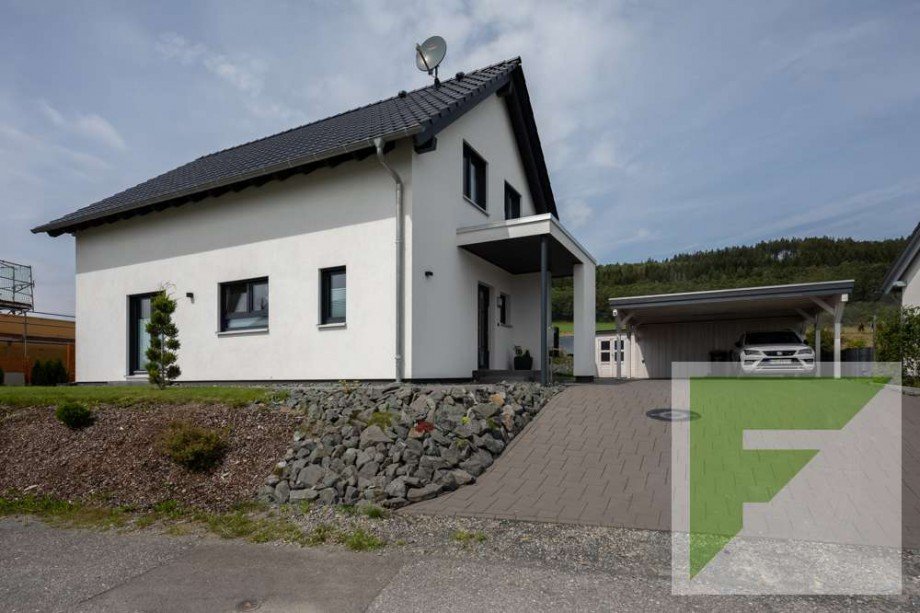 Stra�enansicht II Einfamilienhaus Schmallenberg / Bad Fredeburg