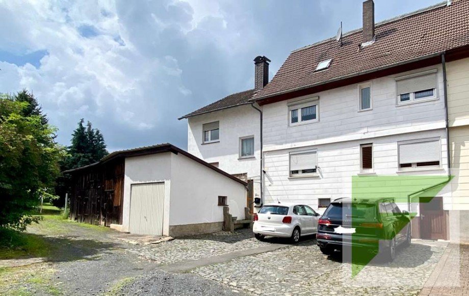 Haupthaus + Anbau Doppelhaush�lfte Homberg (Efze)