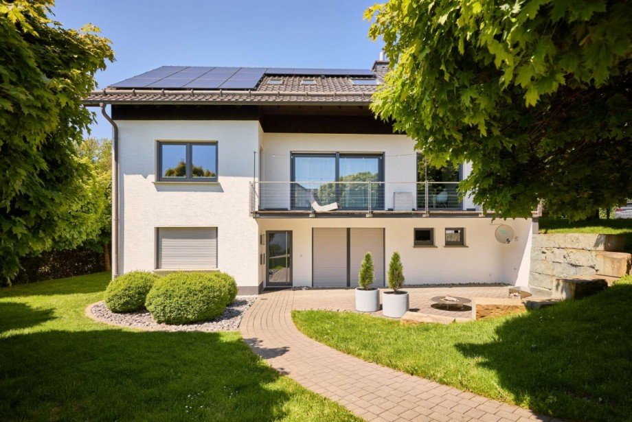 Au�enansicht Zweifamilienhaus Meschede
