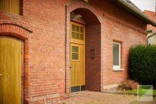 Au�enaufnahme Mehrfamilienhaus mit Entwicklungspotenzial auf gro�z�gigem Grundst�ck