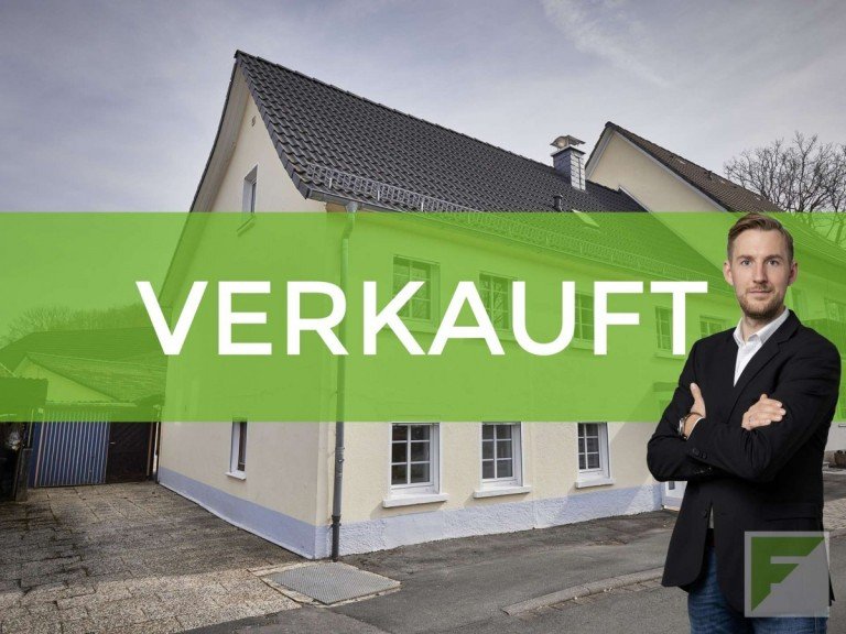Au�enaufnahme Sundern Doppelhaush�lfte Doppelhaush�lfte in Sundern-Amecke
