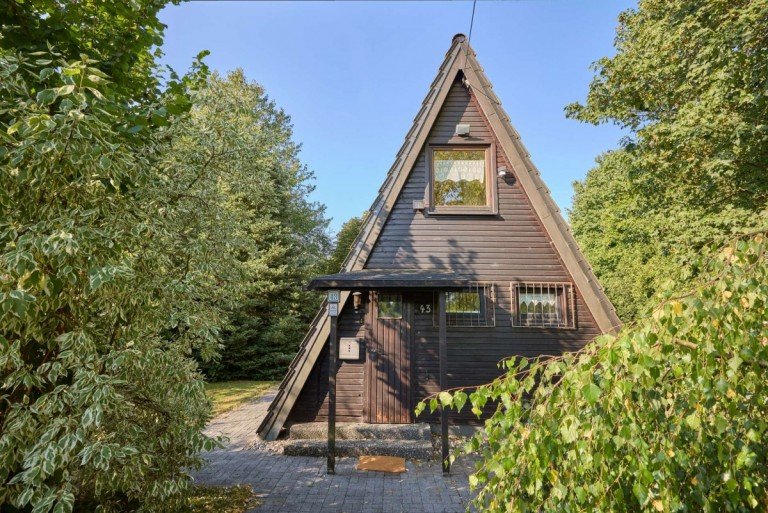 Au�enansicht Meschede Ferienhaus Ihr R�ckzugsort mitten in der Natur - charmantes Nurdachhaus am Waldrand