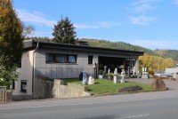 Bild (bab60c18da8a03fafa97b2ff4b75dcfc): Zentral & Gepflegt: Wohnen + Gewerbe - 1557m� Grundst�ck