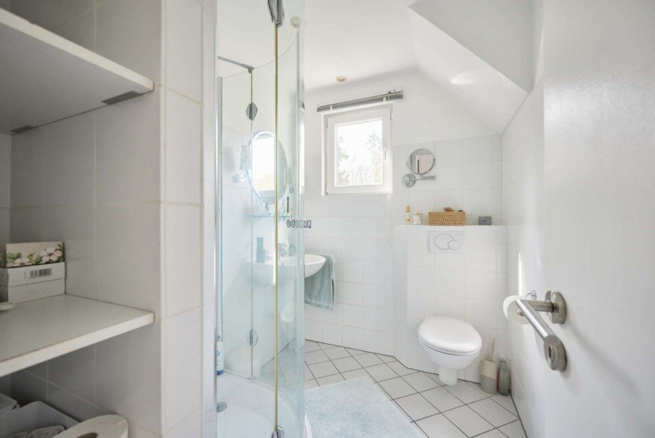 Bad DG 1 Einfamilienhaus Bergisch Gladbach