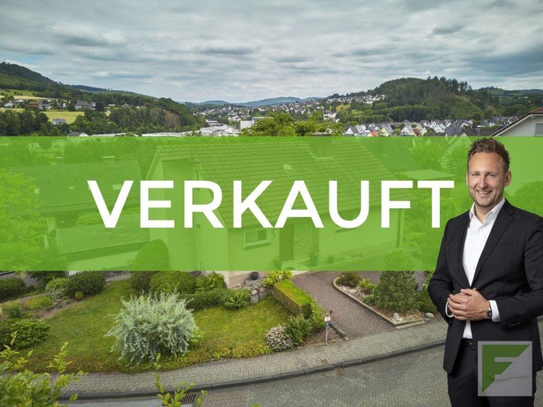 Verkauft Meschede Einfamilienhaus Freistehendes Einfamilienhaus mit Einliegerwohnung in Meschede-Freienohl