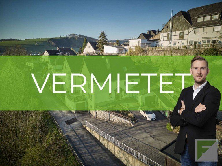 Vermietet Meschede / Grevenstein Einfamilienhaus Gro�z�giges Einfamilienhaus mit Garage in Meschede-Grevenstein