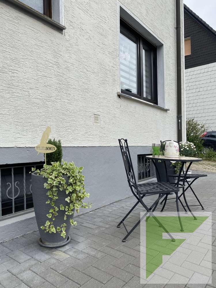 Au�enaufnahme Doppelhaush�lfte Meinerzhagen